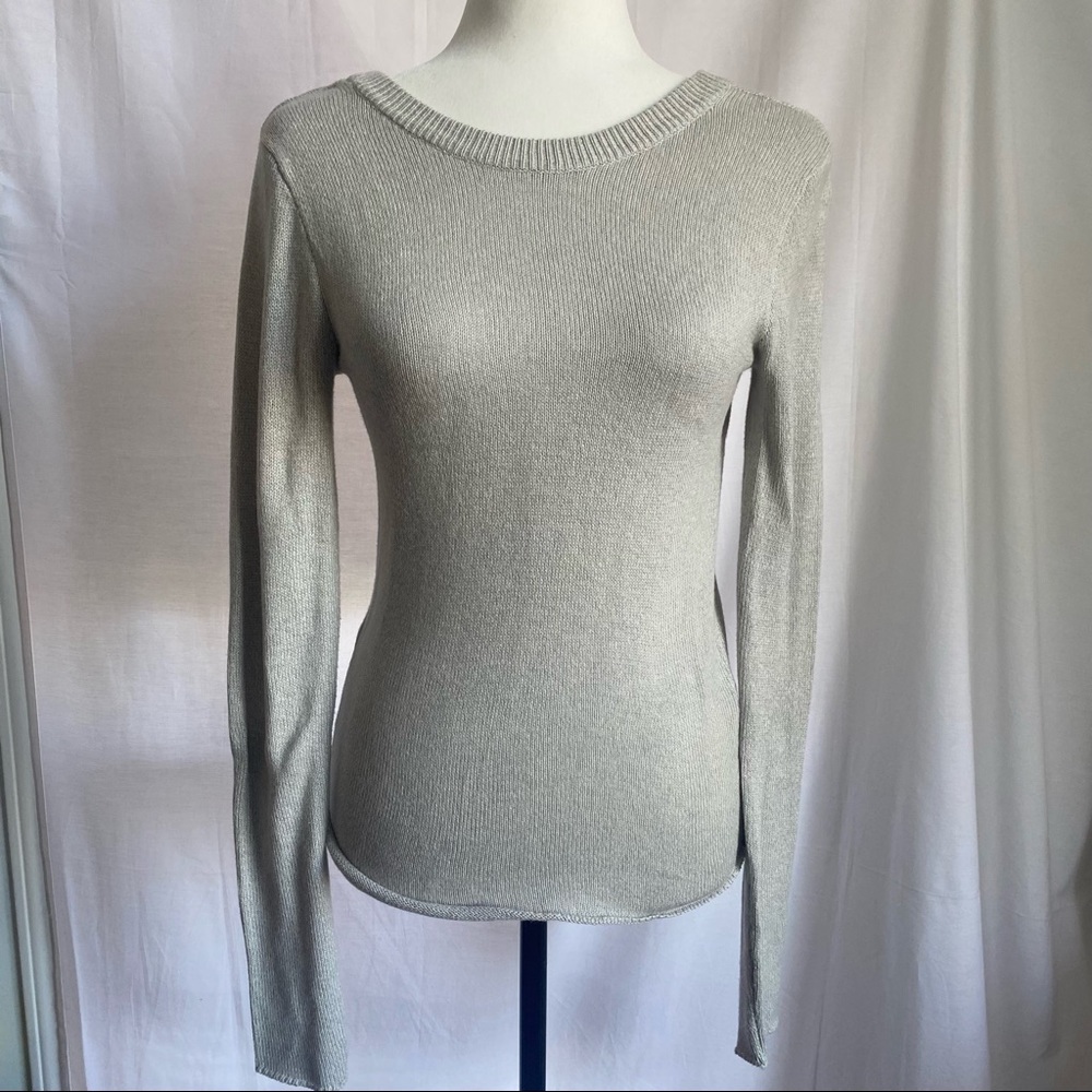 Light Gary Open Back Sweater